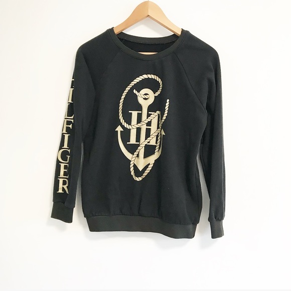 gigi hadid tommy hilfiger hoodie